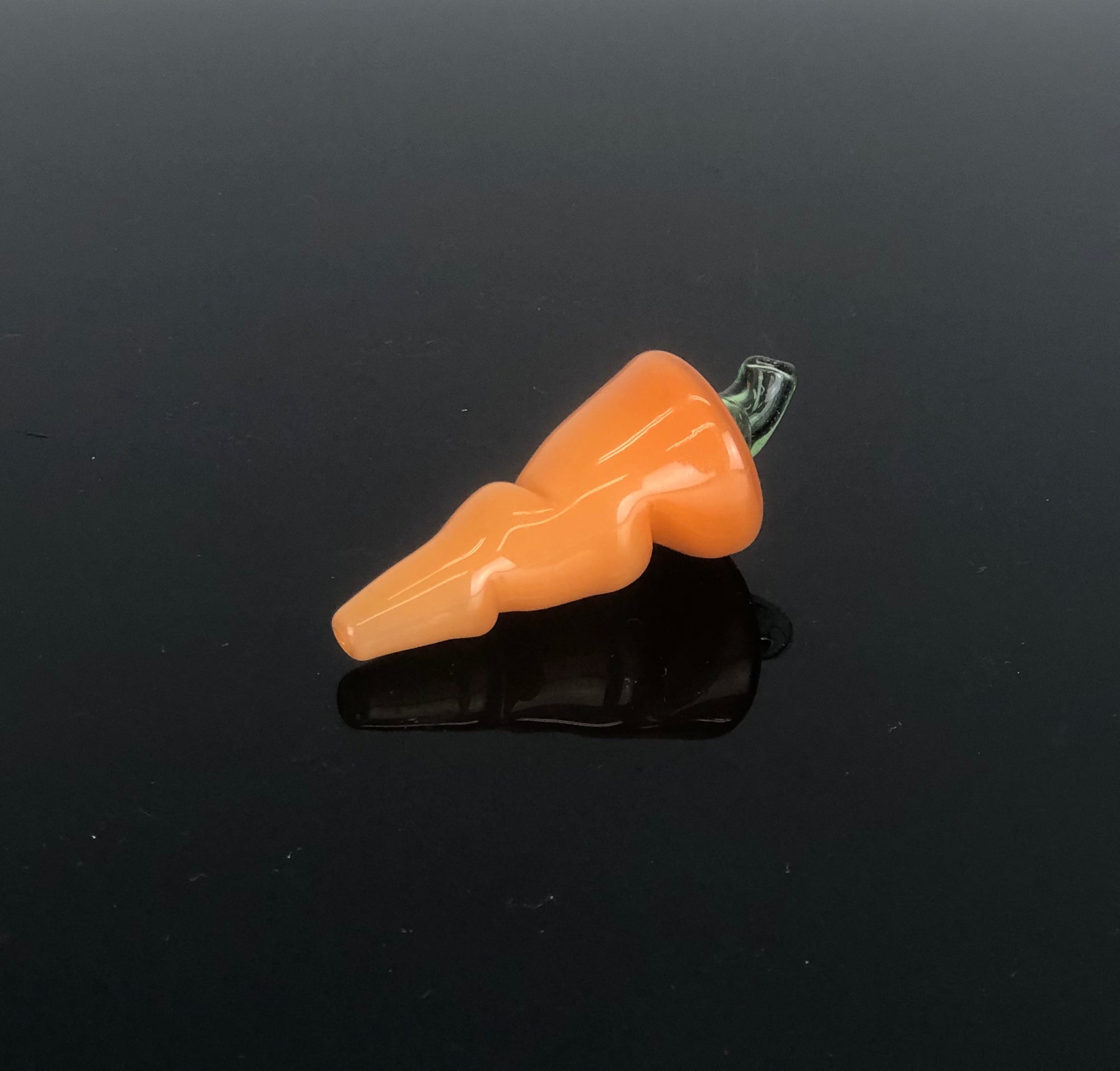 Kayla James Orange Carrot 25mm Carb Cap