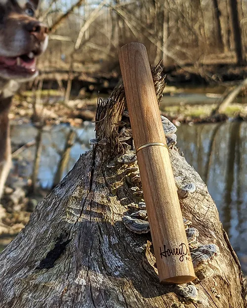 Honey Labs Honey Dabber 2 - Black Walnut / Quartz