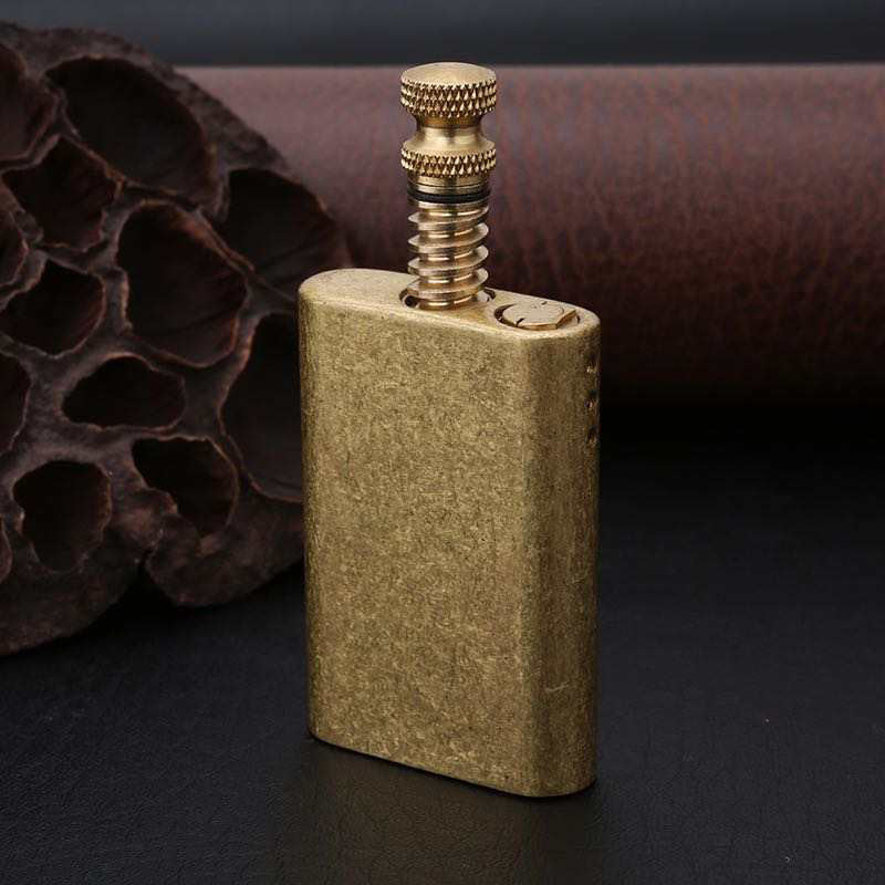 Engravable Vintage Pull Strike Lighter - Golden Ice