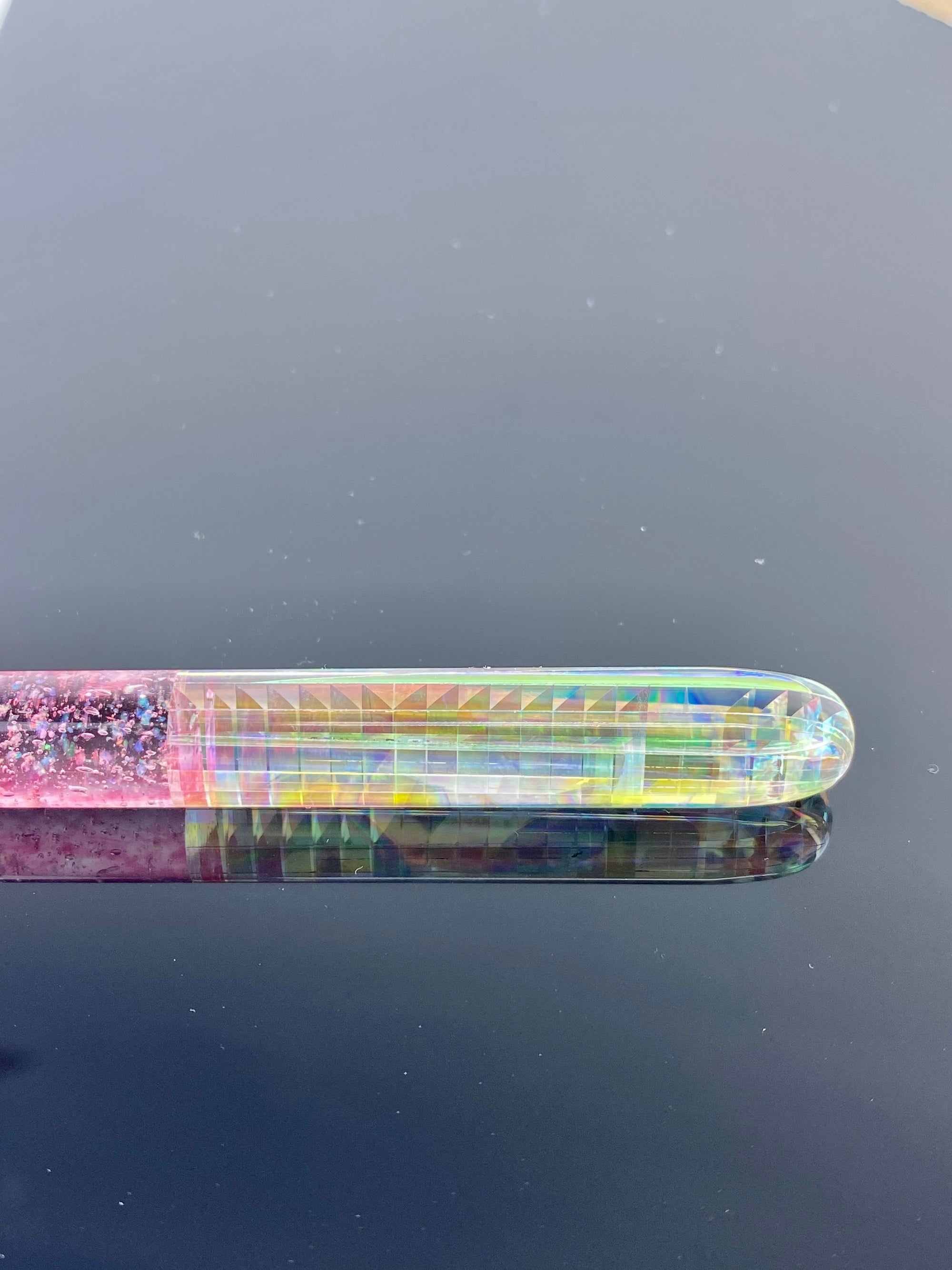 Akihiro Okama Reflection Aurora Glass Pen UV #1