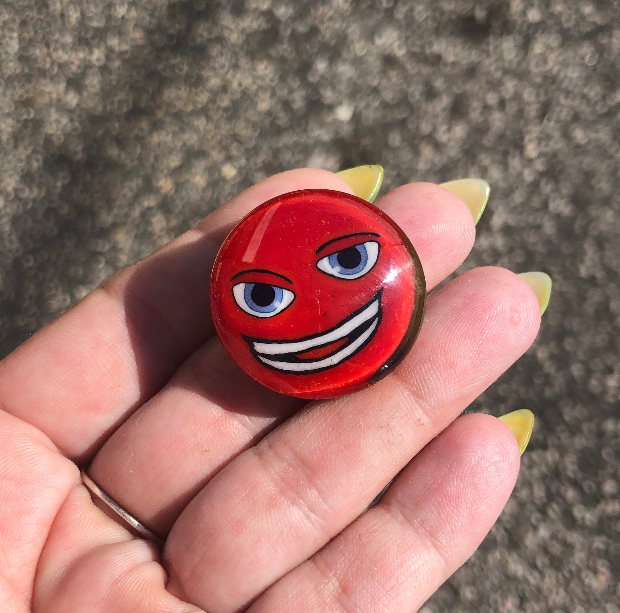 Grimm Red Smiley Pendy