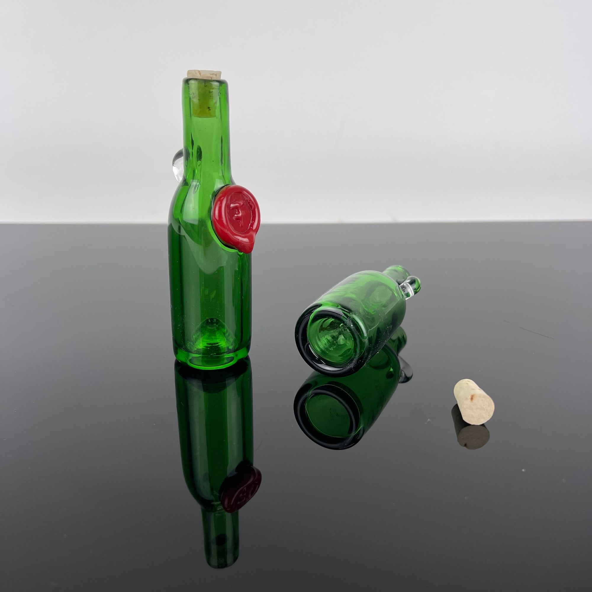 Twinkletoes Wine Bottle Chillum / Pendy